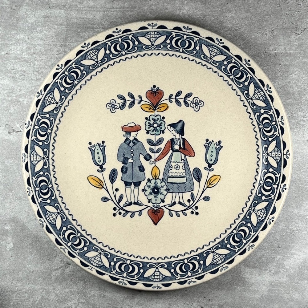 Johnson Brothers Hearts And Flowers Smooth Salad Plate